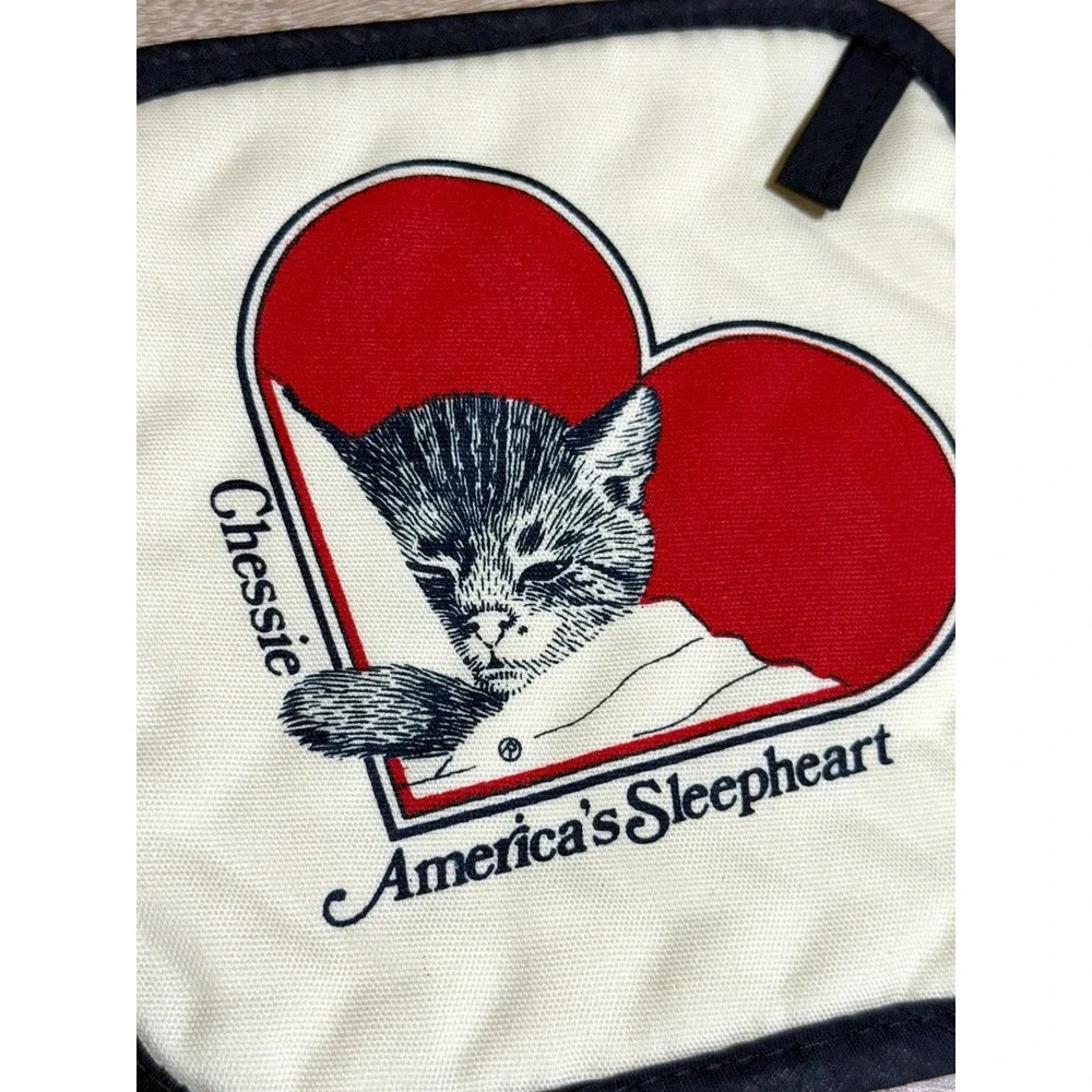 Vintage Chessie Cat America's Sleepheart Railroad Pot Holder Oven Mit Trivet
